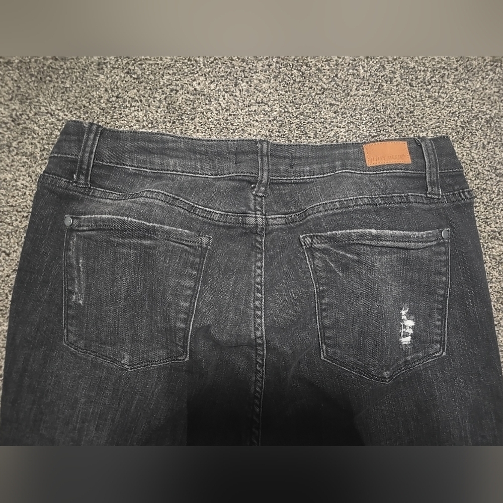 Judy Blue Skinny Fit Charcoal Black Jeans, Distressed Hem, Womens Size 15/32 - Picture 5 of 12